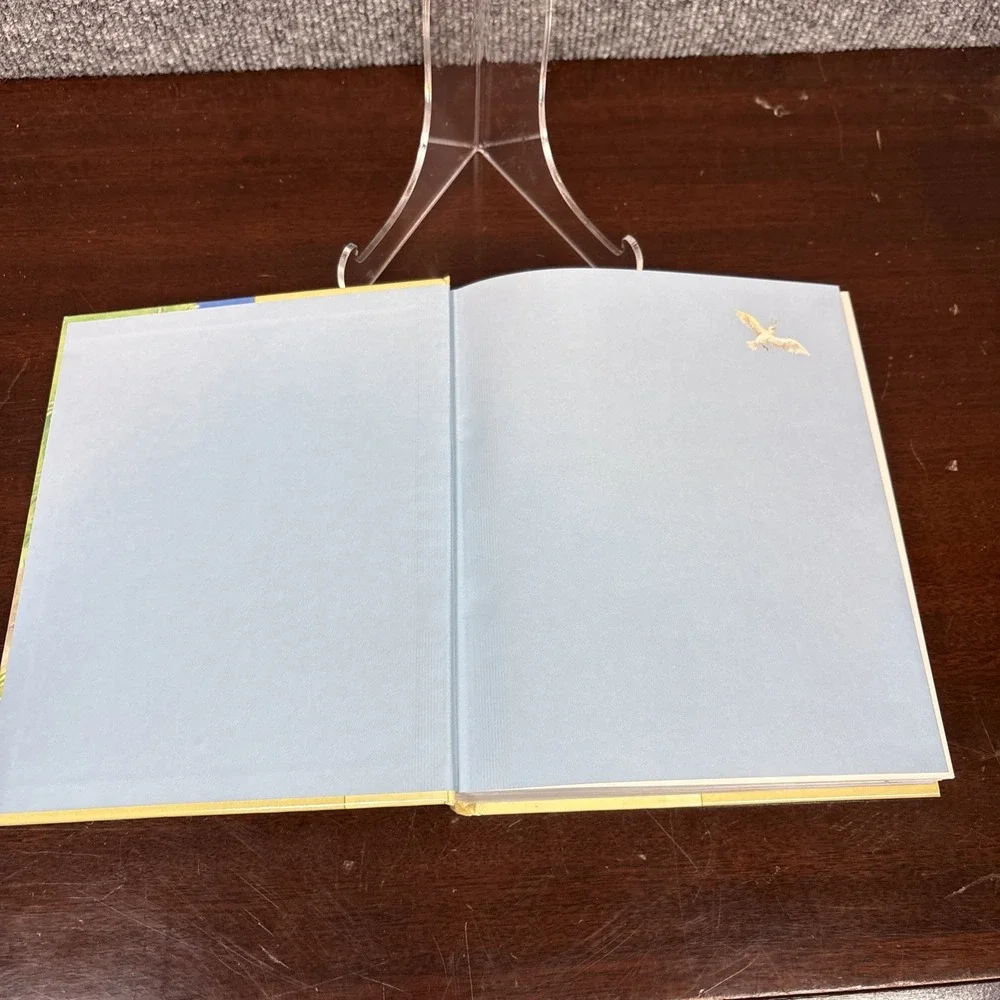 The New Bible In Pictures For‎ Little Eyes